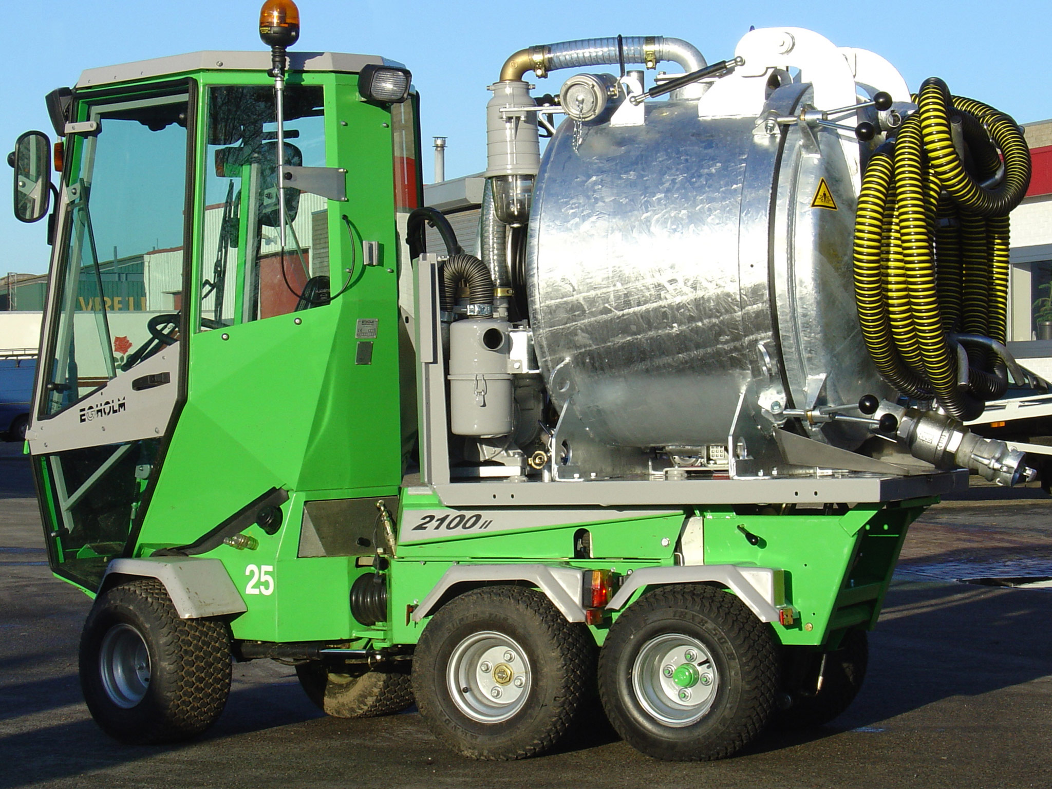 VAC Spezialanlagen ROM VAC Spezialanlagen, Pickart Fahrzeugtechnik GmbH